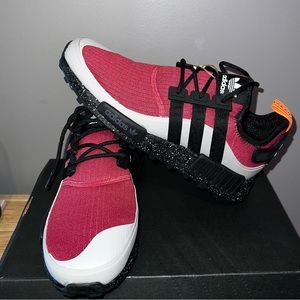 Adidas NMD R1 Mens Trail Hiking Shoes / Men's Size 8.5